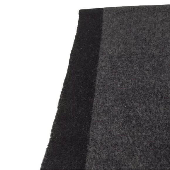 Authentic Louis Vuitton Gray Black Cashmere LV Monogram Baroda Scarf Stole Wrap - Picture 4 of 11